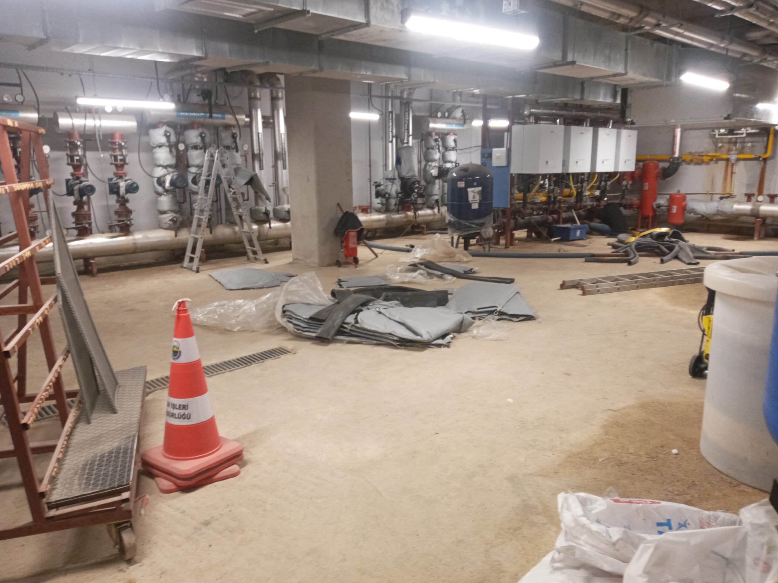 Merkeze Park Çalışmaları Titizlikle..