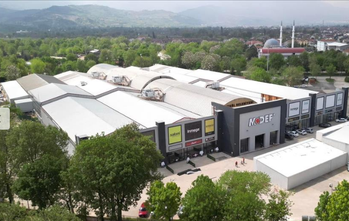 İnegöl Mobilya Fuarı açıldı.