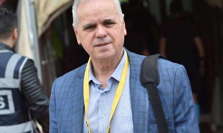 GÜLE GÜLE HAYRETTİN GÖÇMEN.